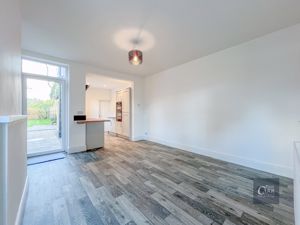 Photo 17- click for photo gallery